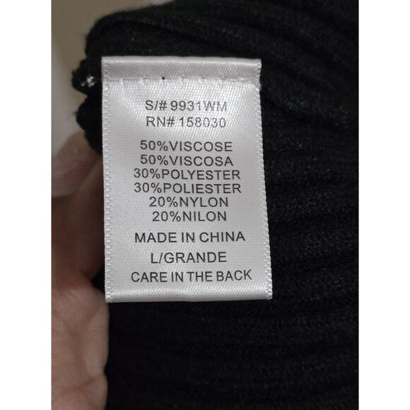 Love Tree Black Ribbed turtle neck cropped knit sweater Women's size L Stretchy - Picture 6 of 7